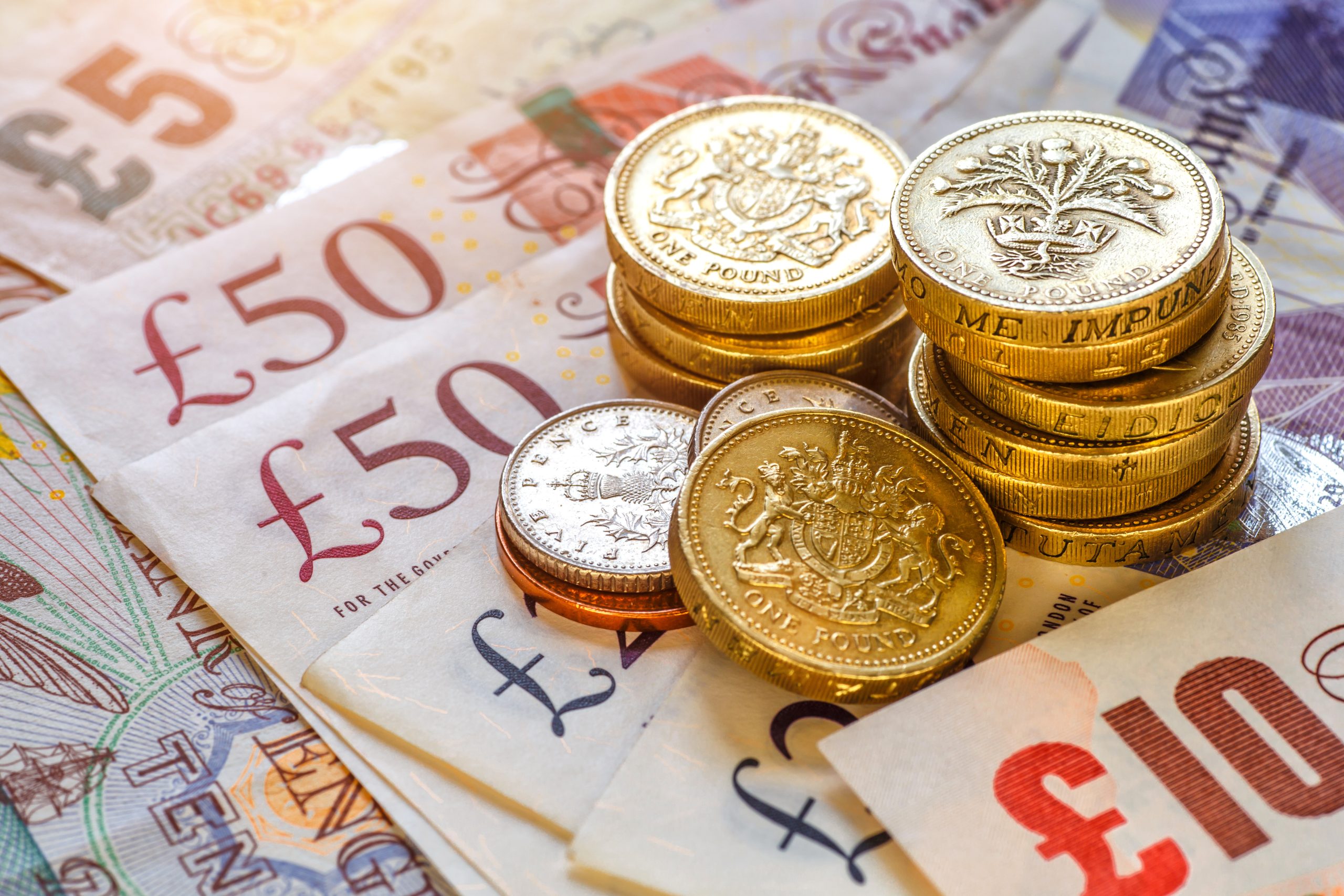 U.K. slashes FS rules, seeks closer EU regulation ties to boost growth - Compliance Week